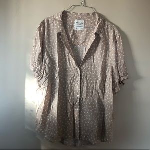 NWOT Abercrombie & Fitch Shirt
